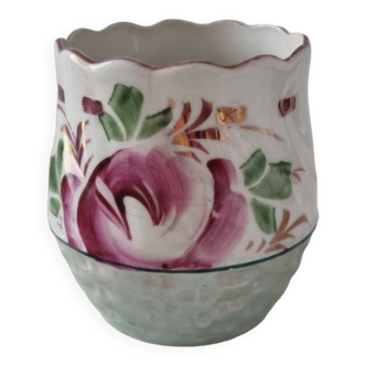 Small decorative pot