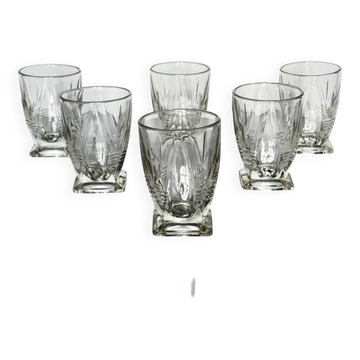 6 verres Art déco en verre taillé en forme de tulipe
