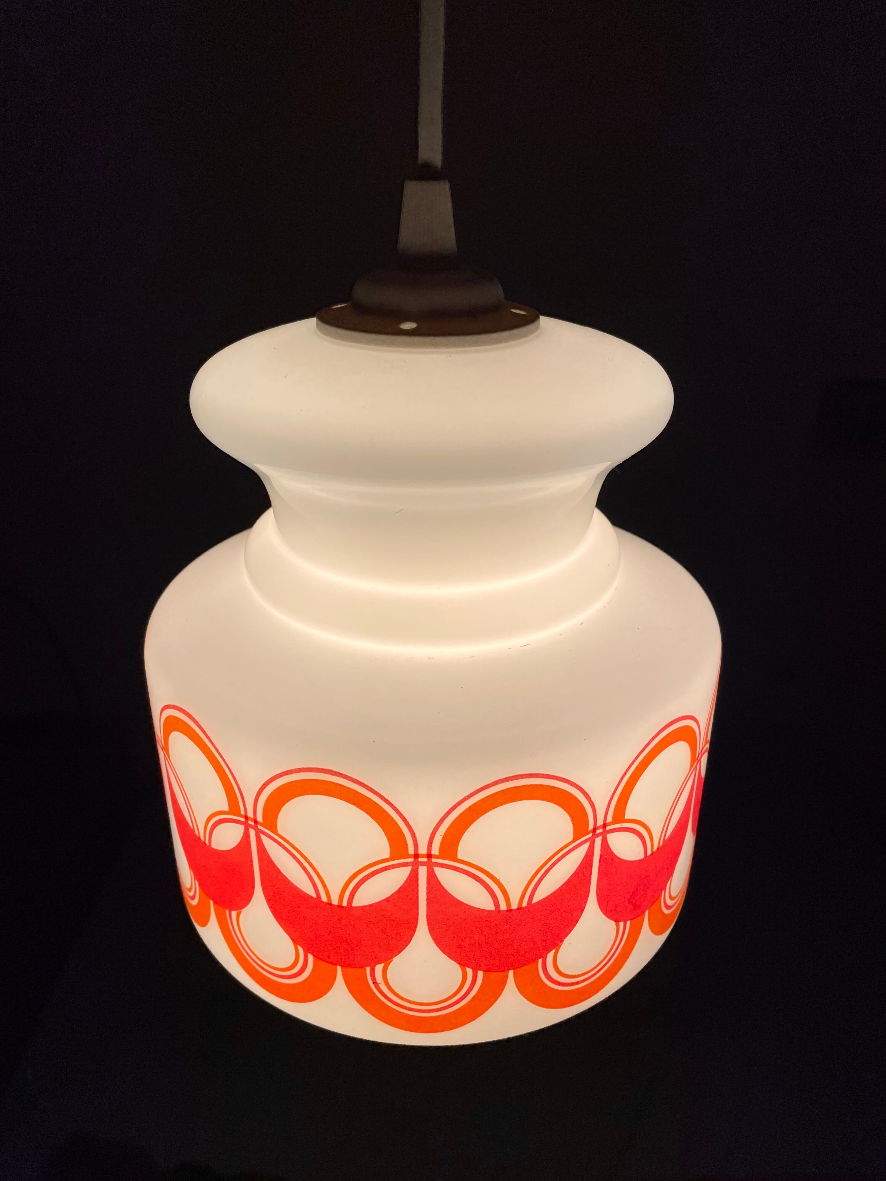 Vintage pattern glass pendant lamp