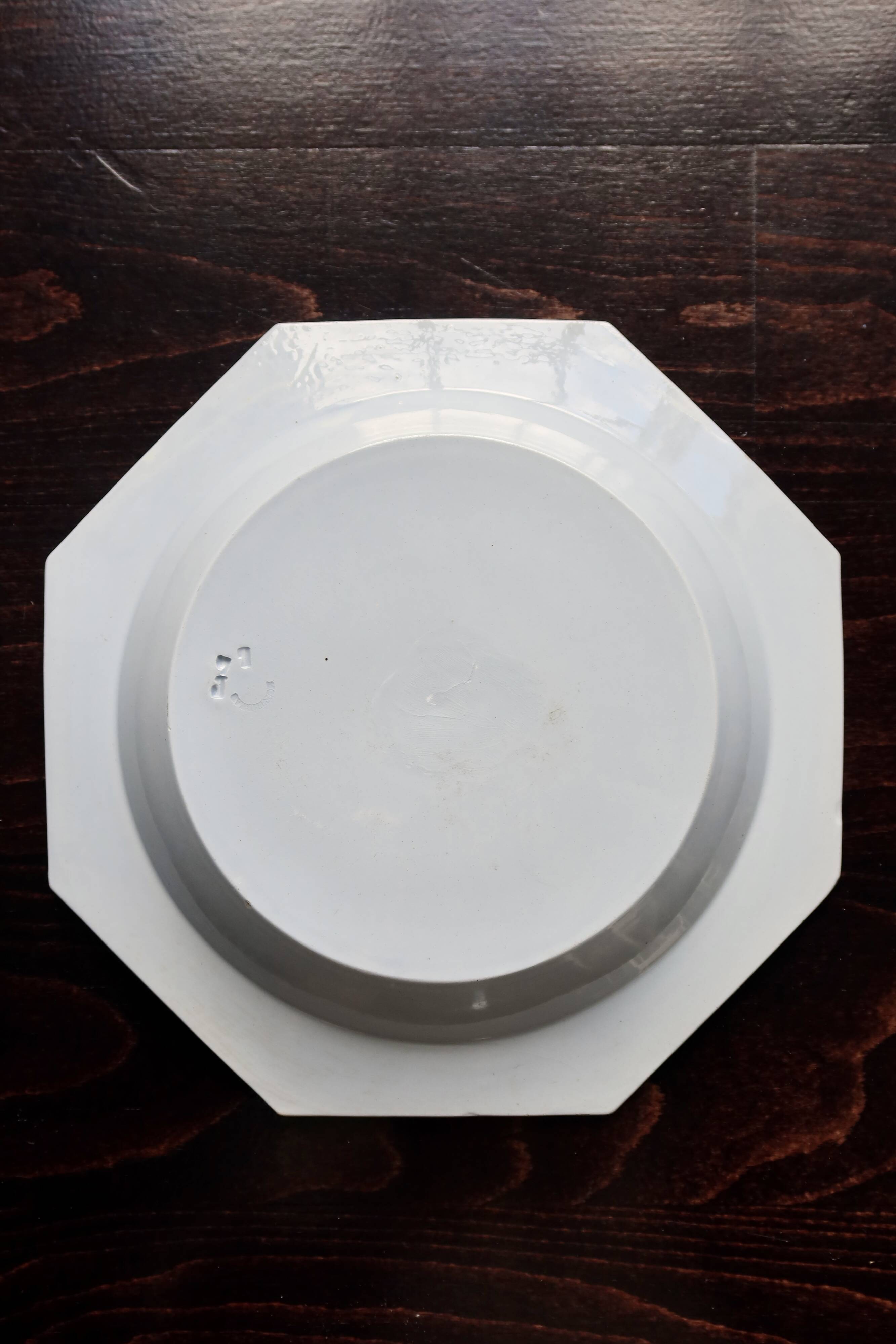 Antique octagonal platter from Creil and Montereau - Pearl pattern - Pale blue-grey