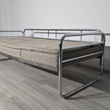Bauhaus Chrome Sofa by Robert Slezak for Slezak Factories, 1930s