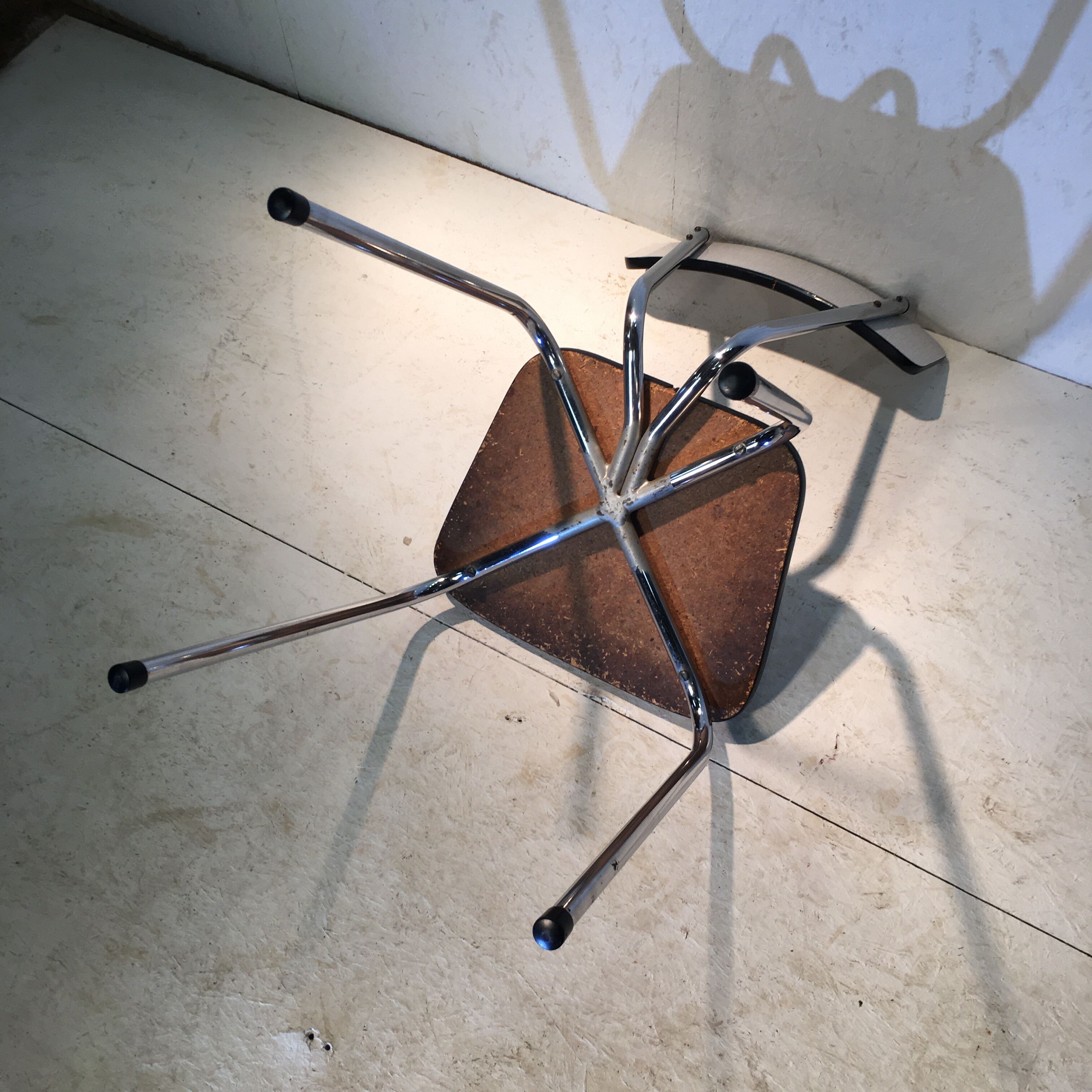 Duo de chaises en formica