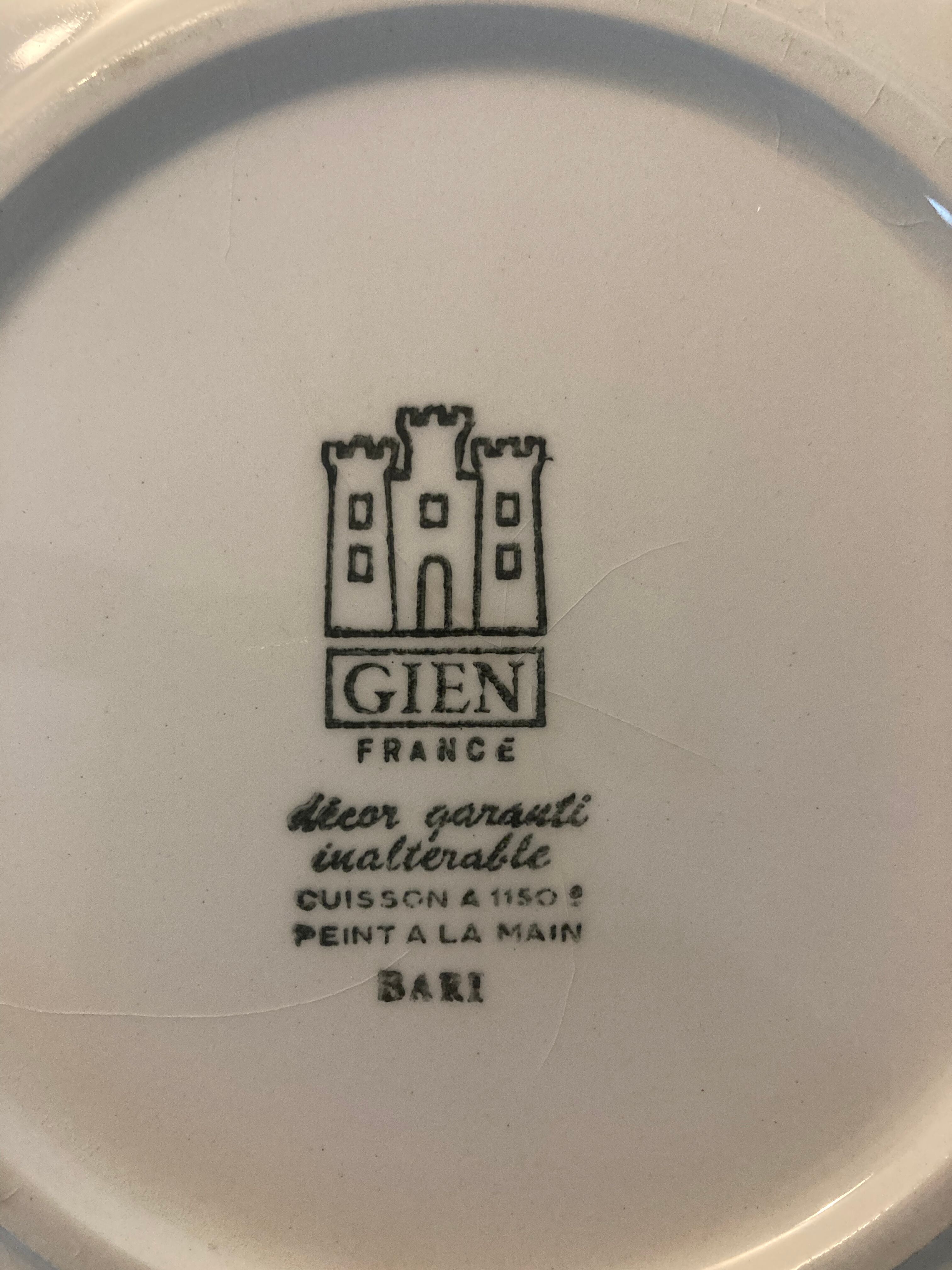 4 flat plates porcelain Gien