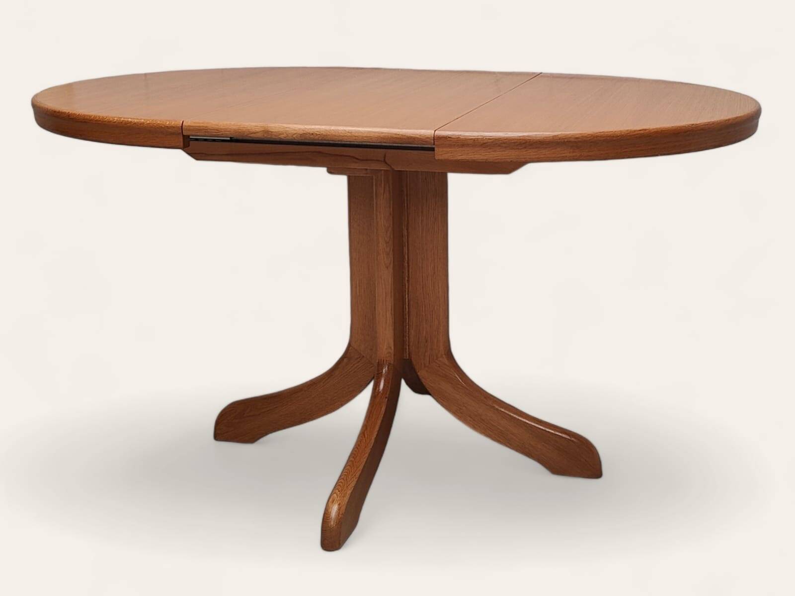 Table à manger vintage