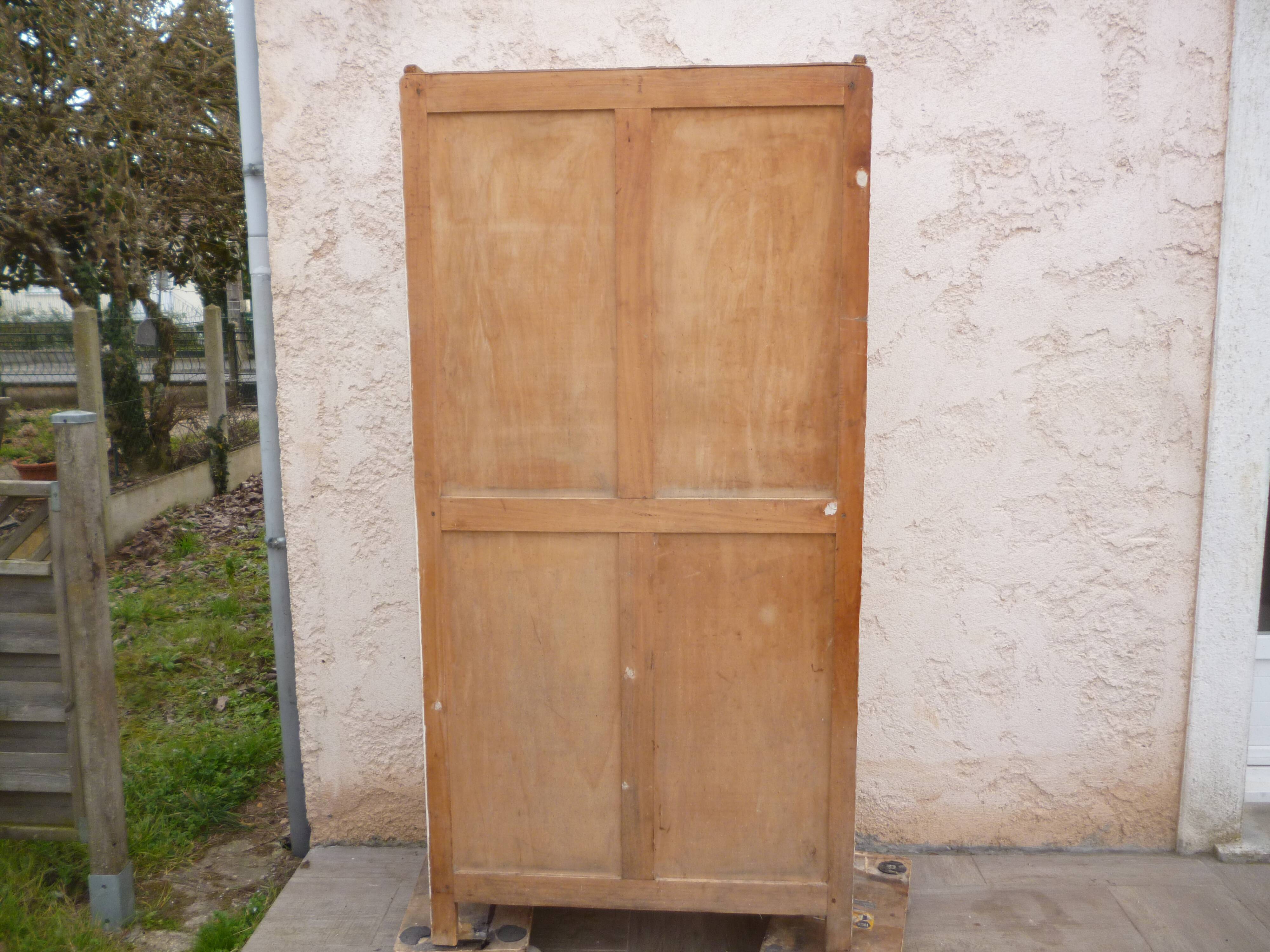 Original Parisian interior kitchen cabinet