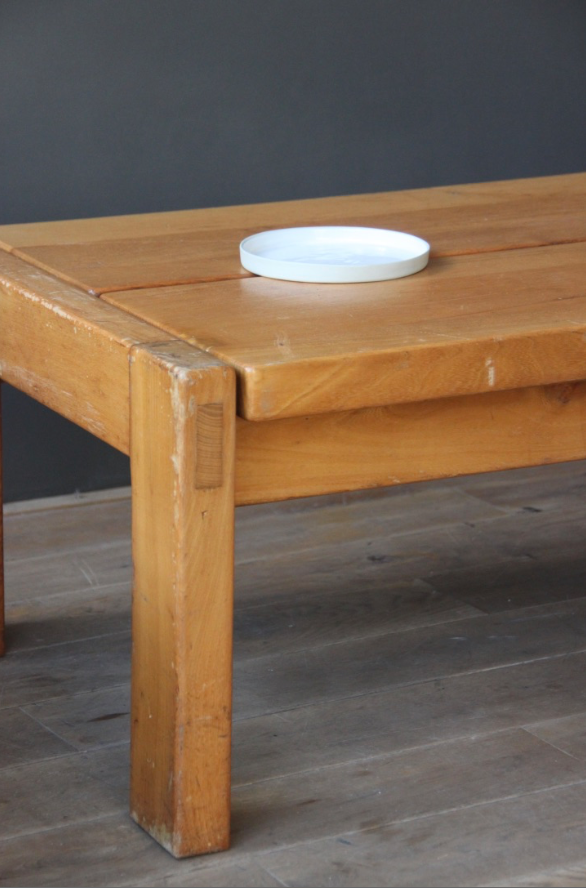 Table low 70s