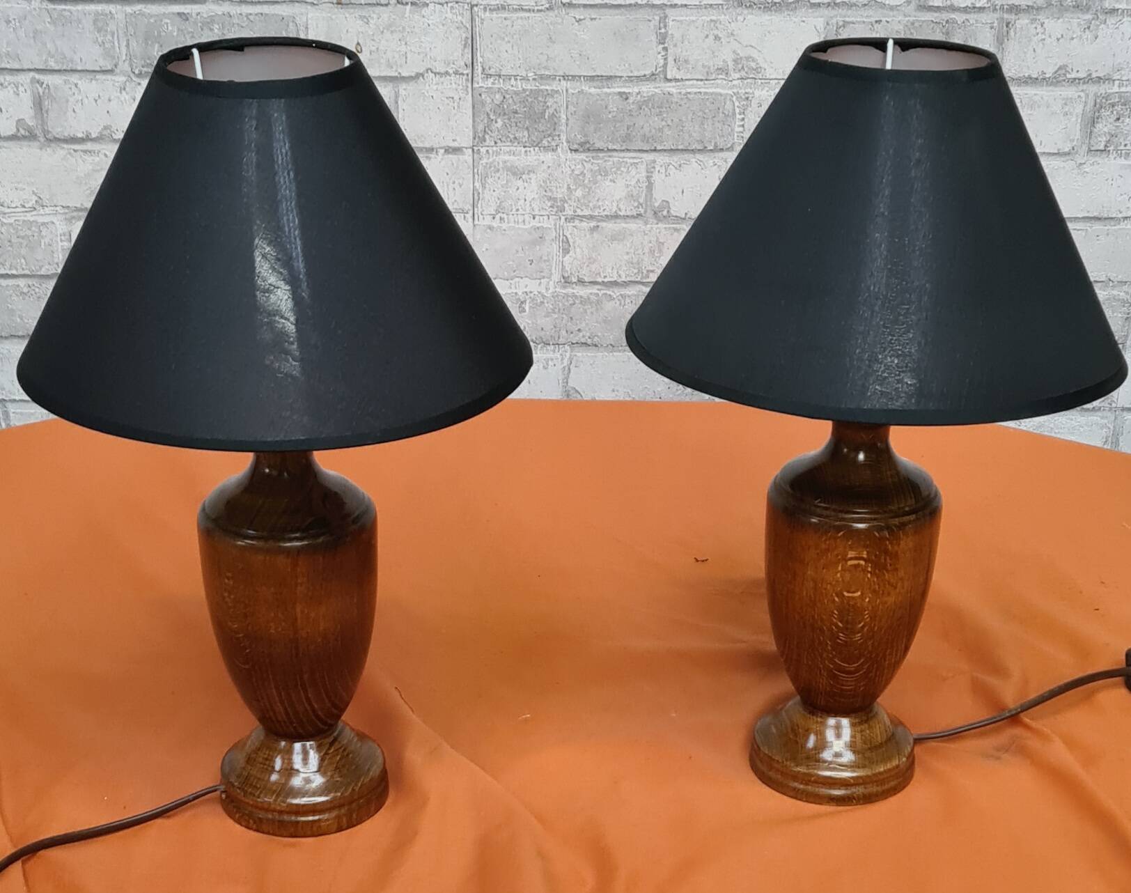 Pair of scandinavian design bedside lamps in turned wood elec ok 48x25