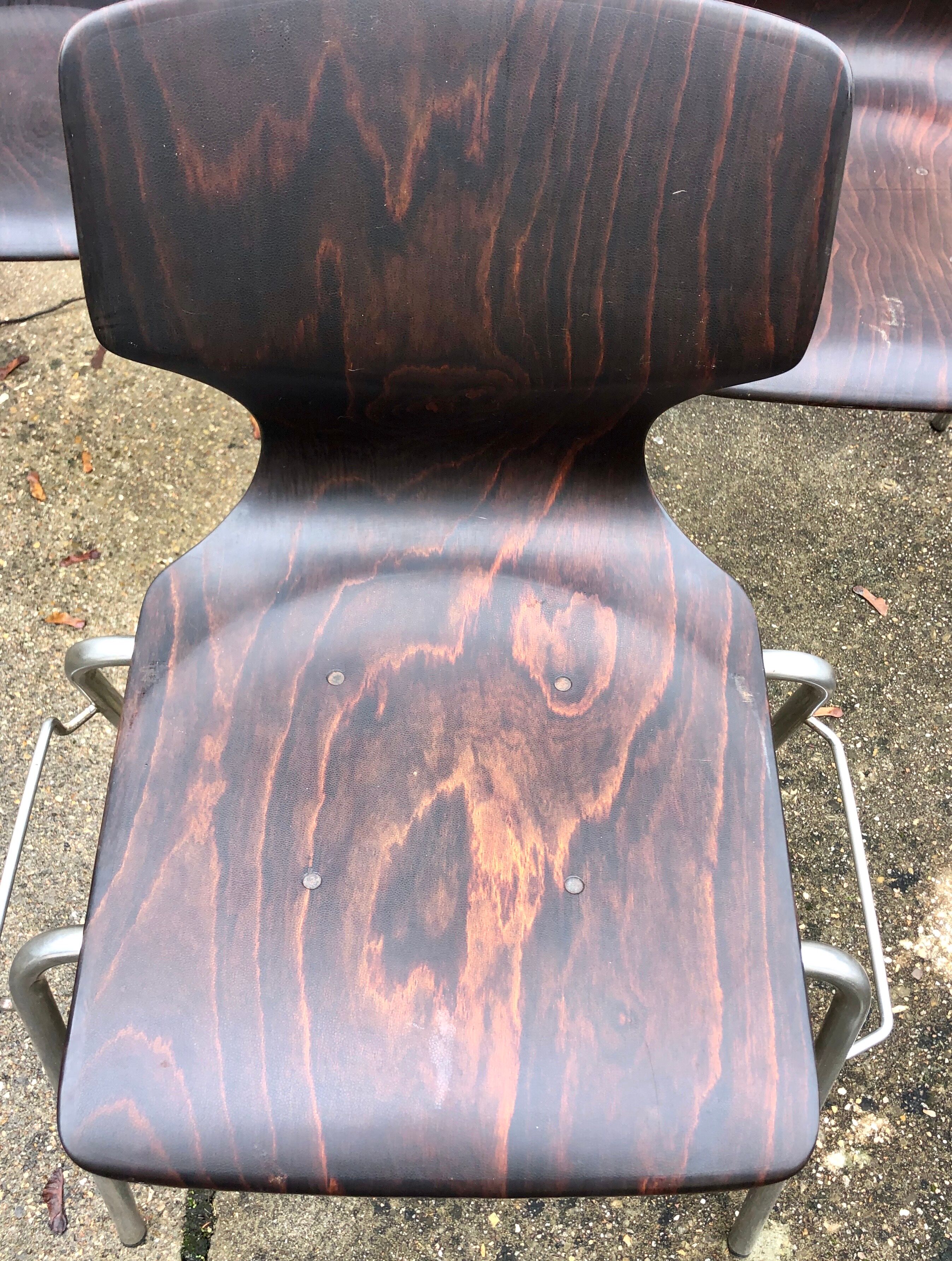 Lot of 4 vintage Flototto chairs