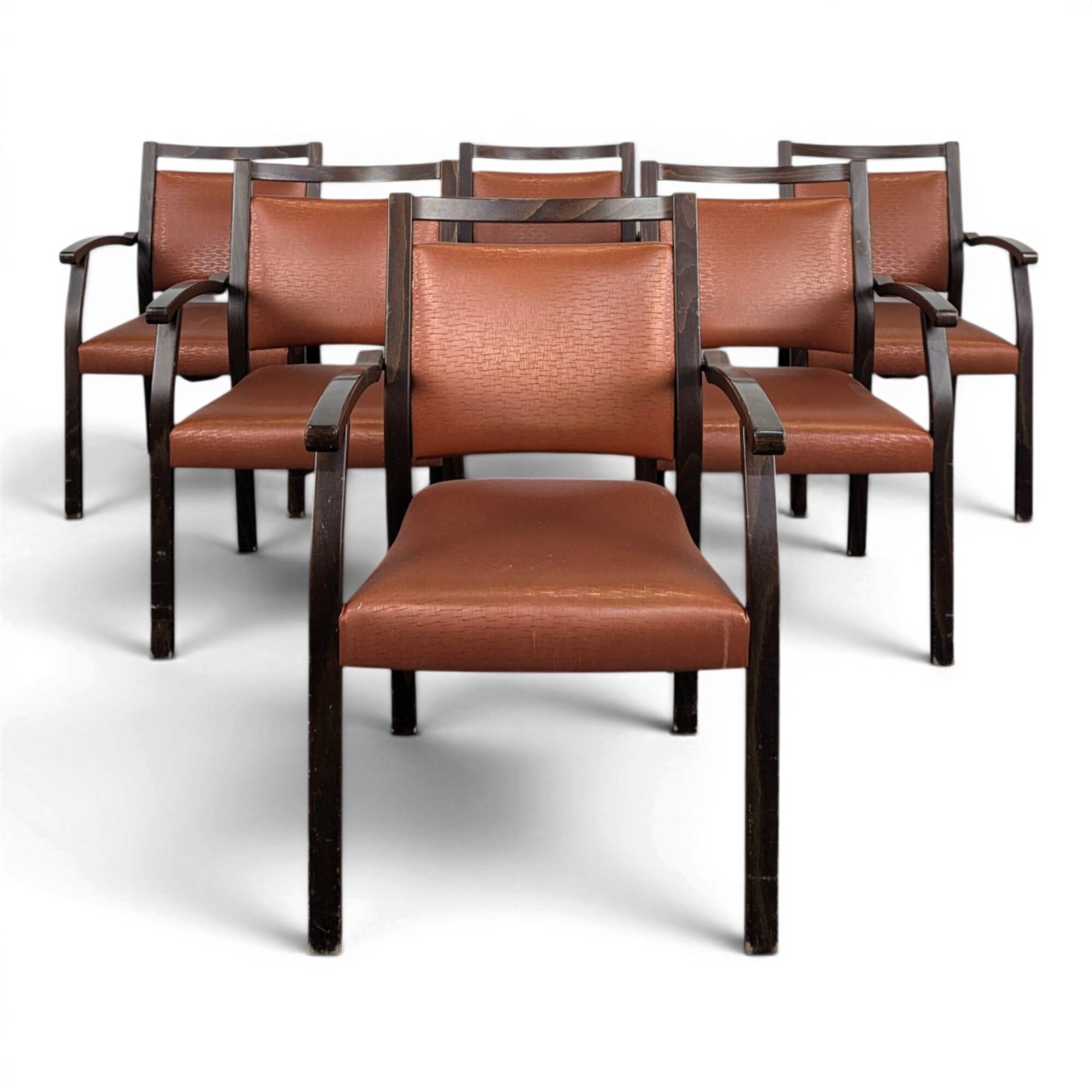 Set of 6 vintage chairs in copper colour.