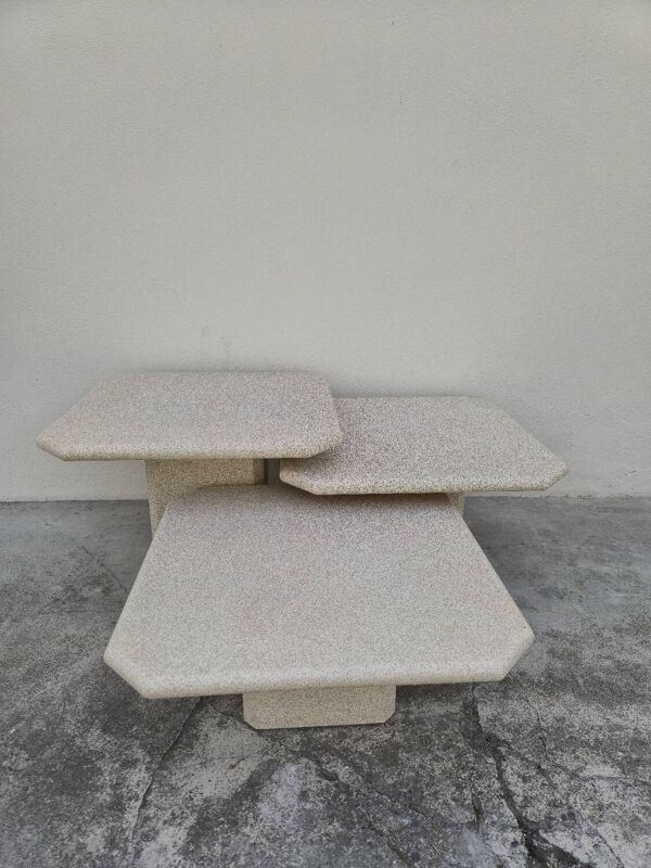 Serie de 3 tables basses gigognes en bois désign 1970s