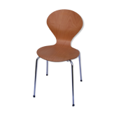 Chaise coque bois courbé