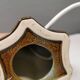 Petite et belle lampe de table en forme d'étoile de la marque danoise Søholm.