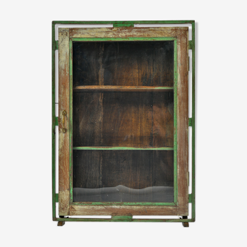 Vitrine verte en bois patiné