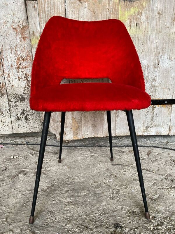 Chaise achille decommere moumoute rouge + pieds compas métal noir vint