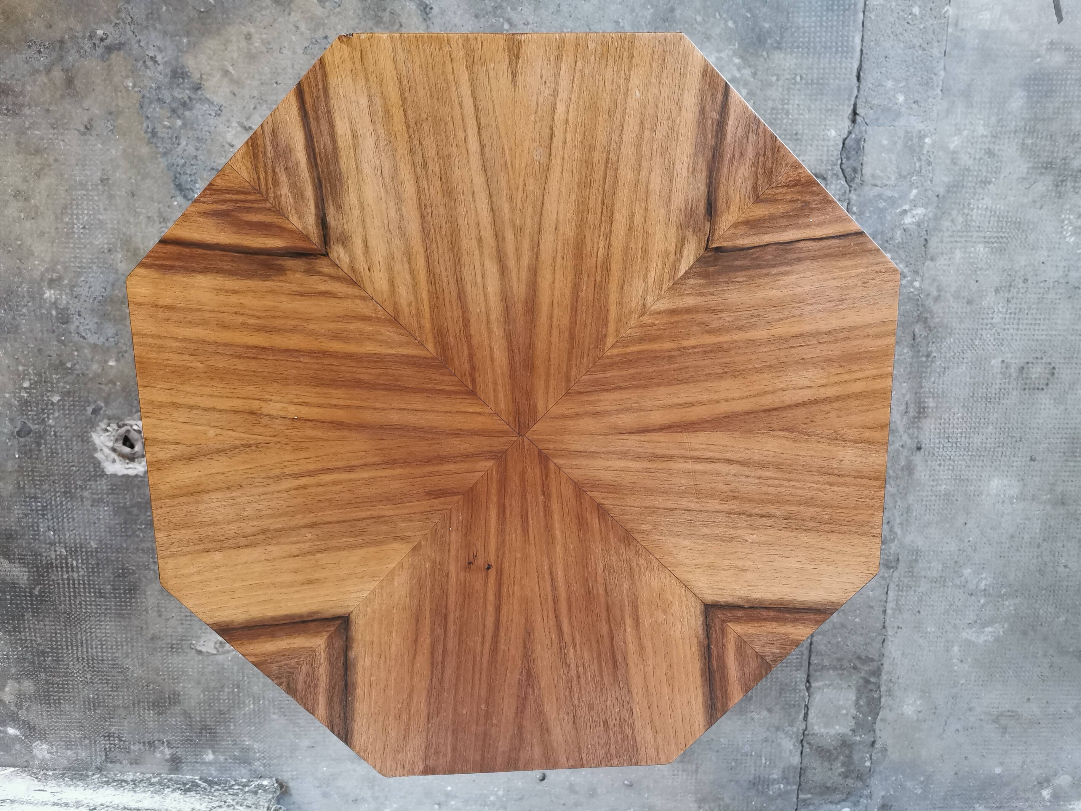 Art deco style serving table in walnut veneer