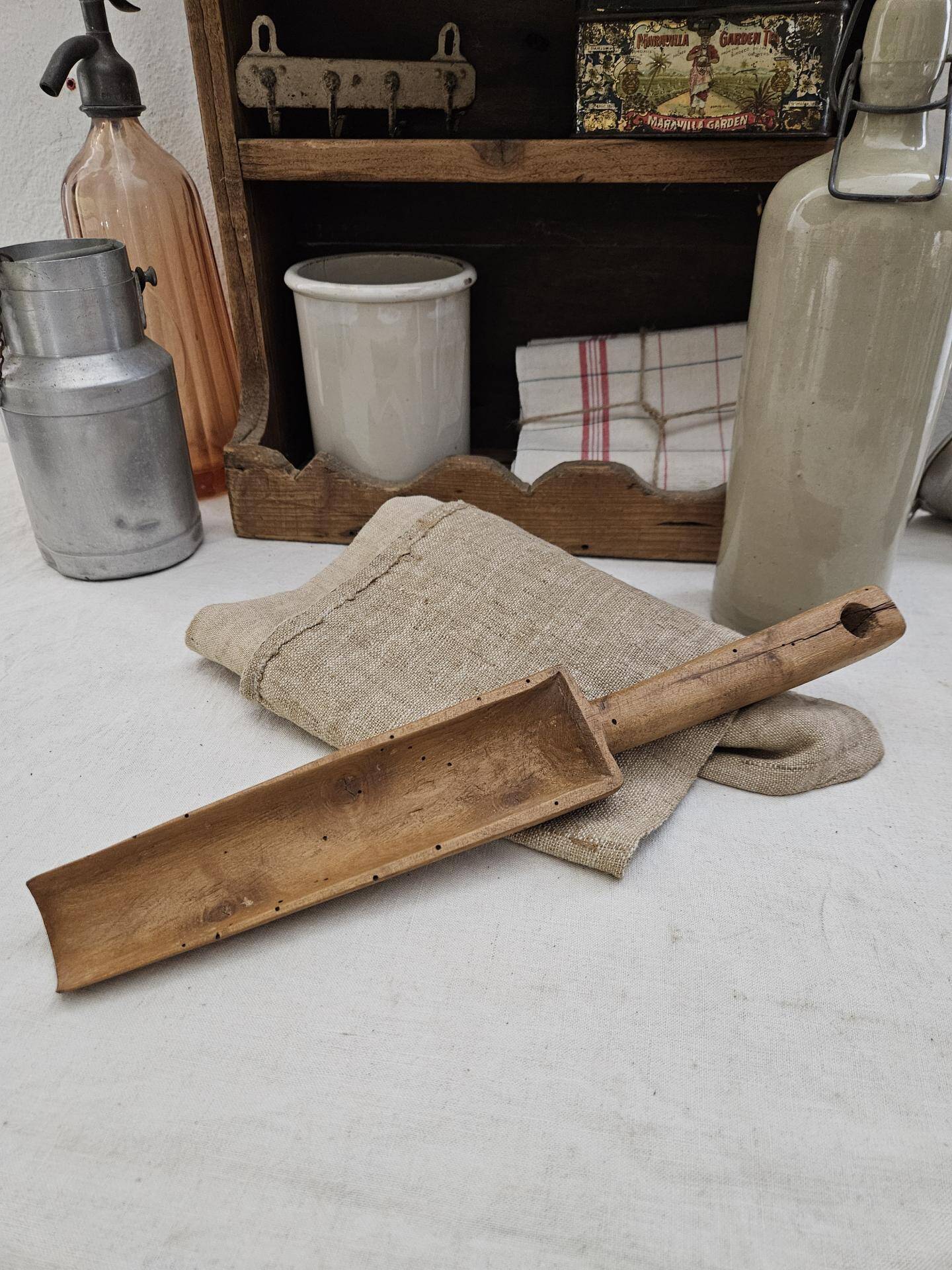 Grain shovel - Seed shovel - Herbalist shovel
