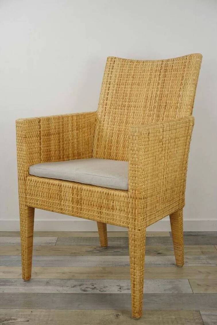 Fauteuil en bois et rotin tressé