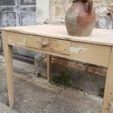 Table de ferme à tiroir
