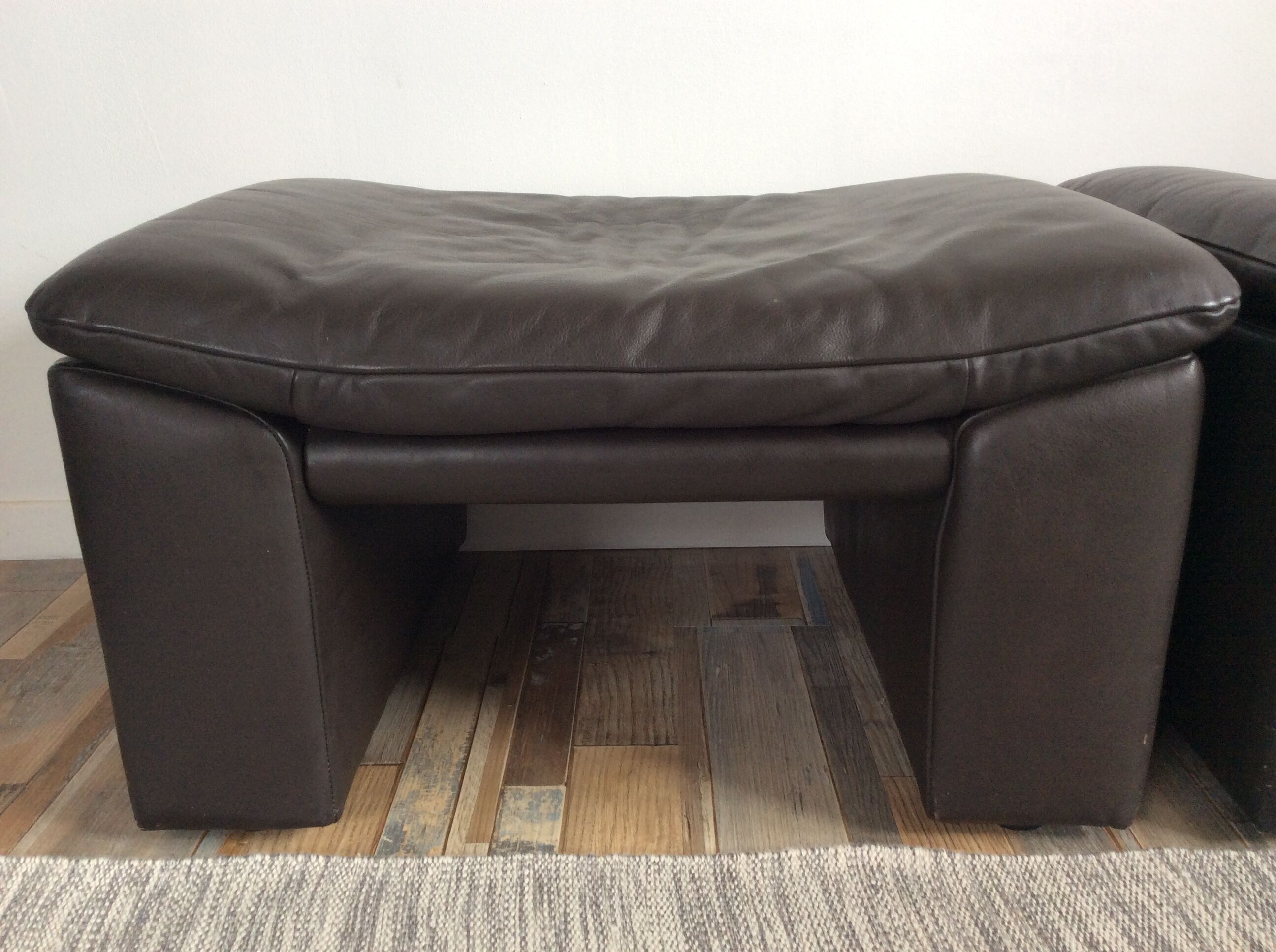 Pouf ottoman Jori en cuir des années 70-80