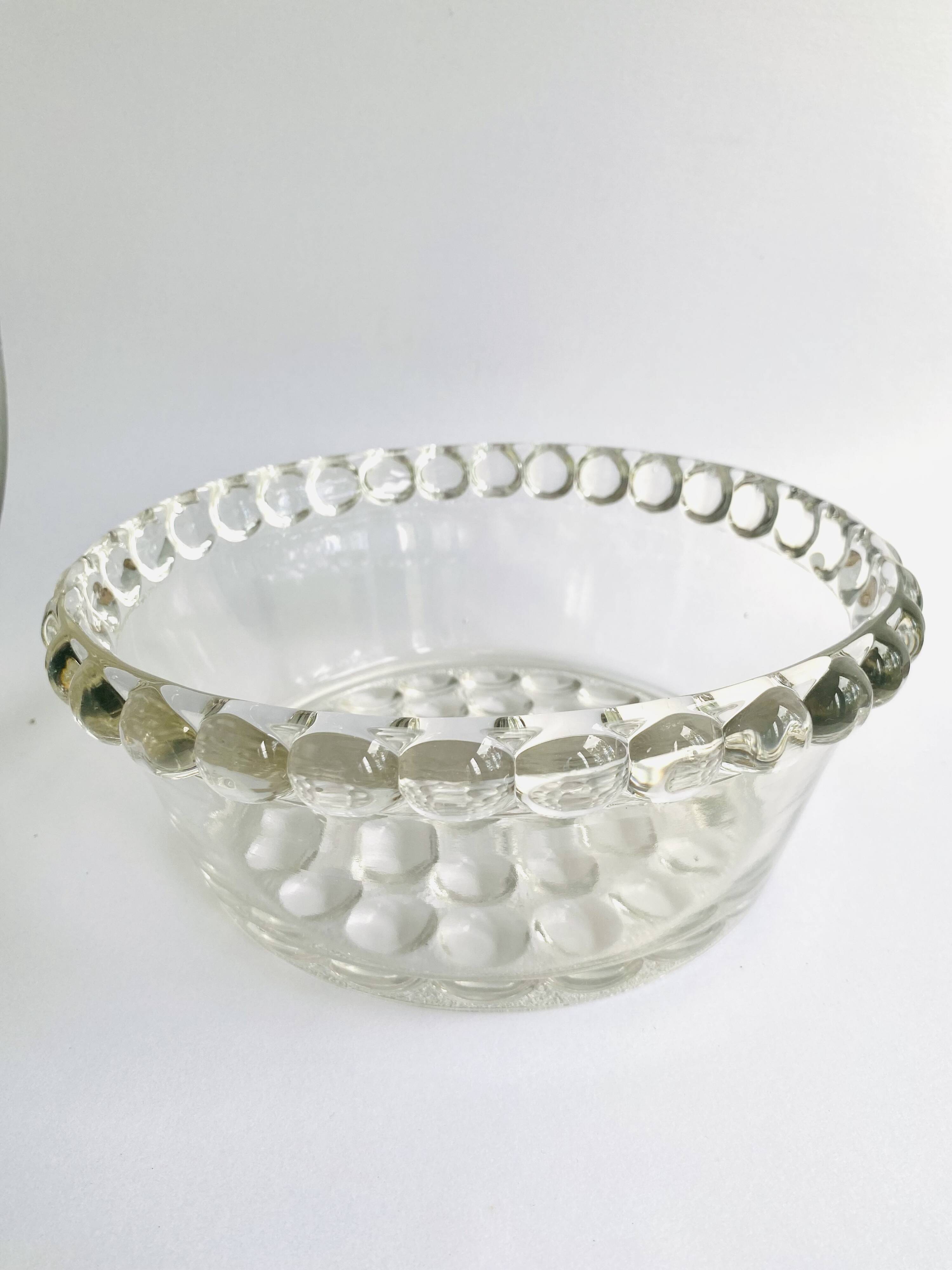 Moulded glass salad bowl