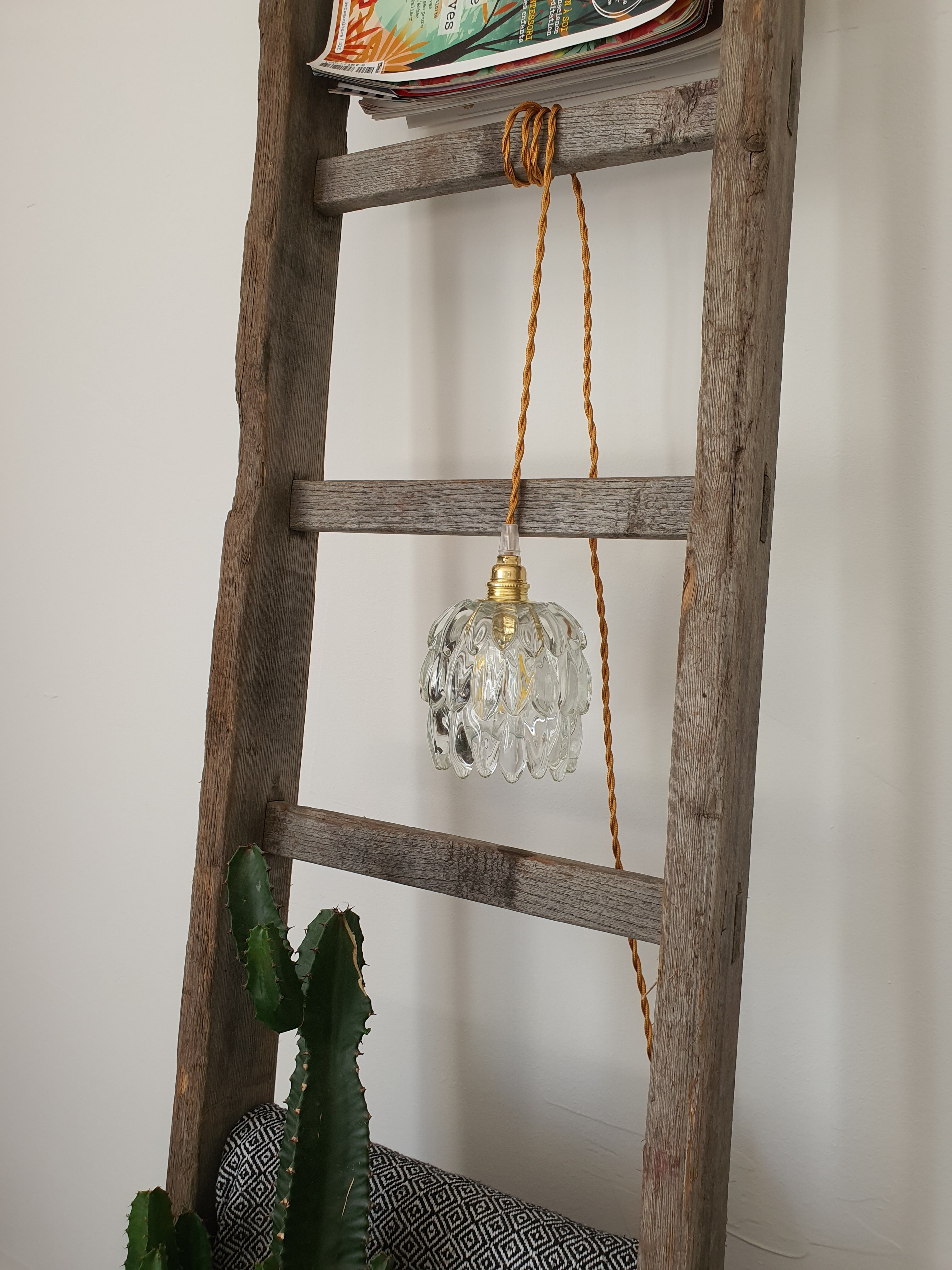 Vintage hanging lamp