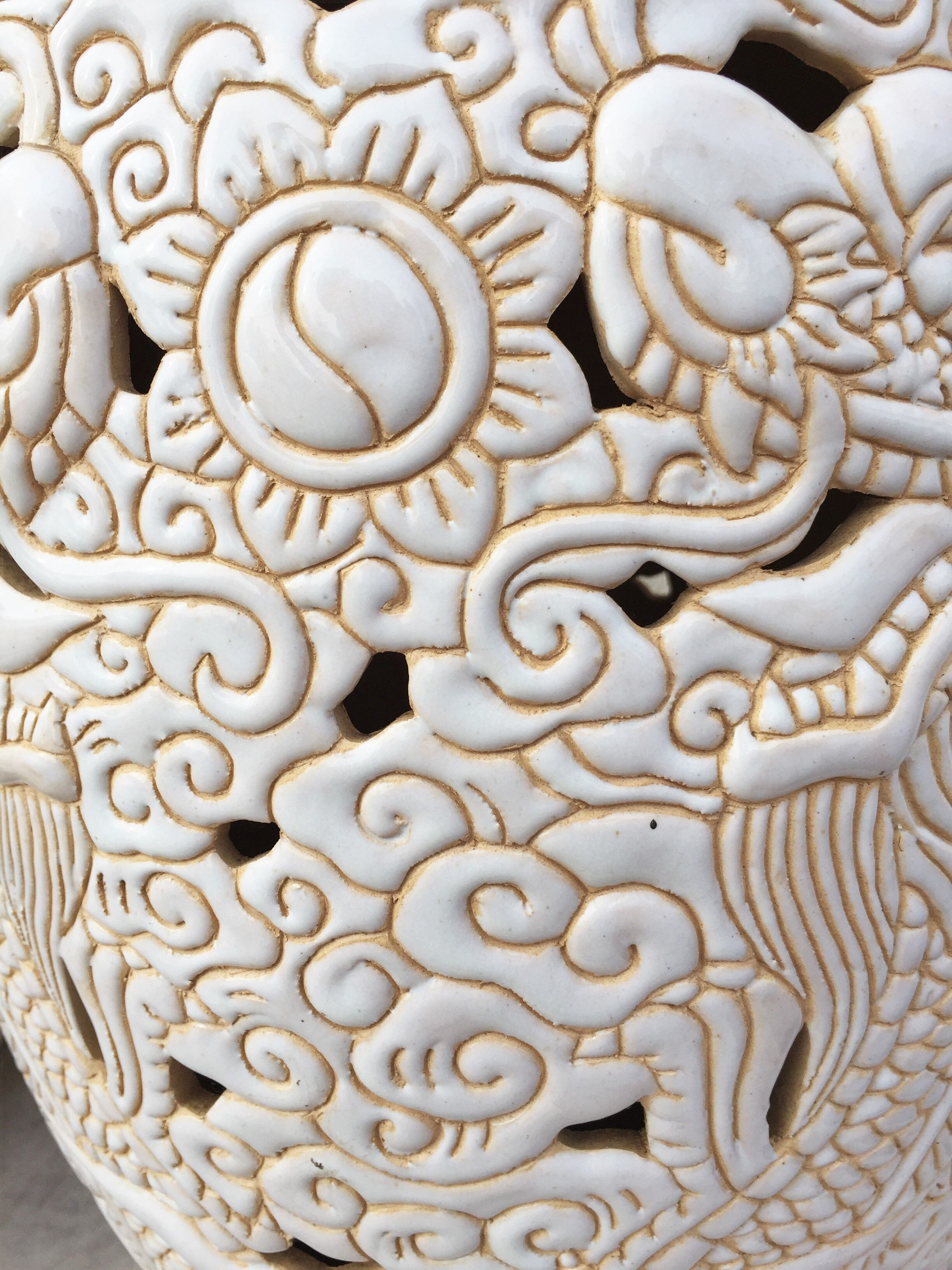 Ceramic sofa tips enamelled Decorative art