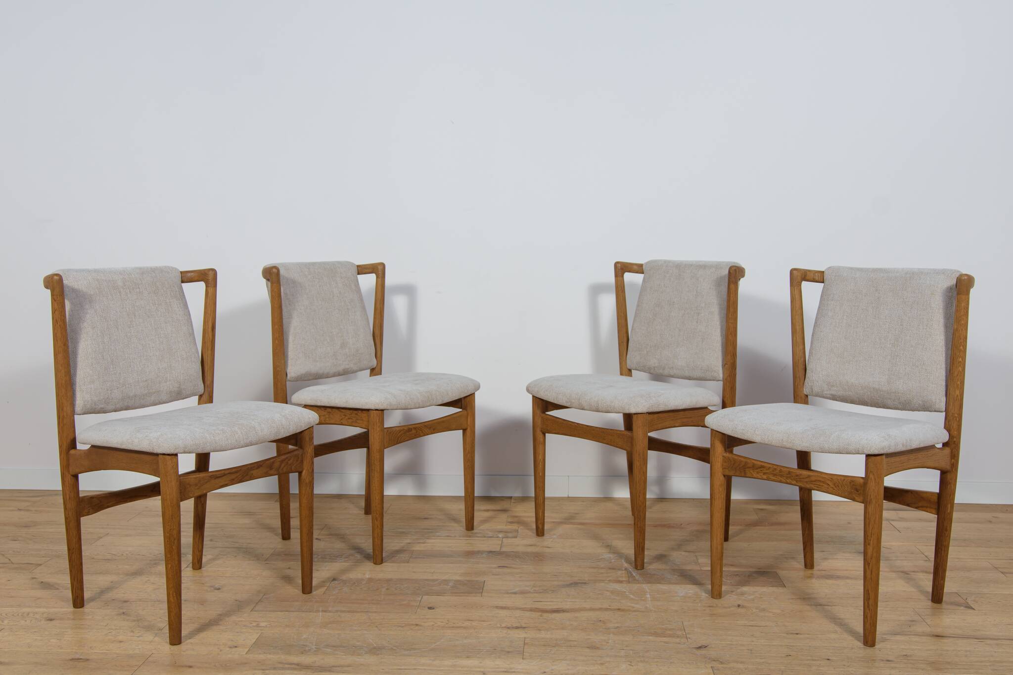 Chaises de salle à manger modèle 171 en chêne du milieu du siècle de Slagelse Møbelværk, Danemark.