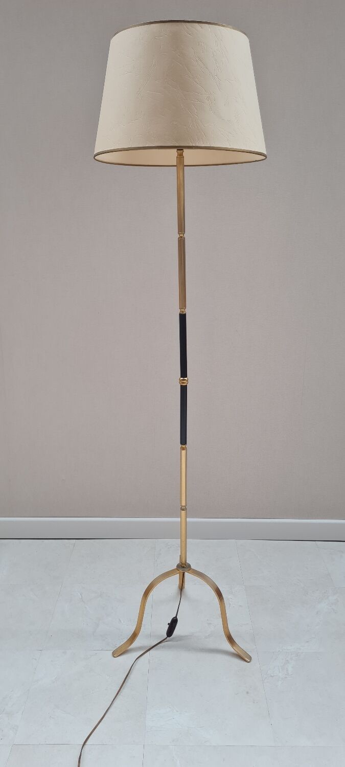Tripod floor lamp in brass and bakelite 1950