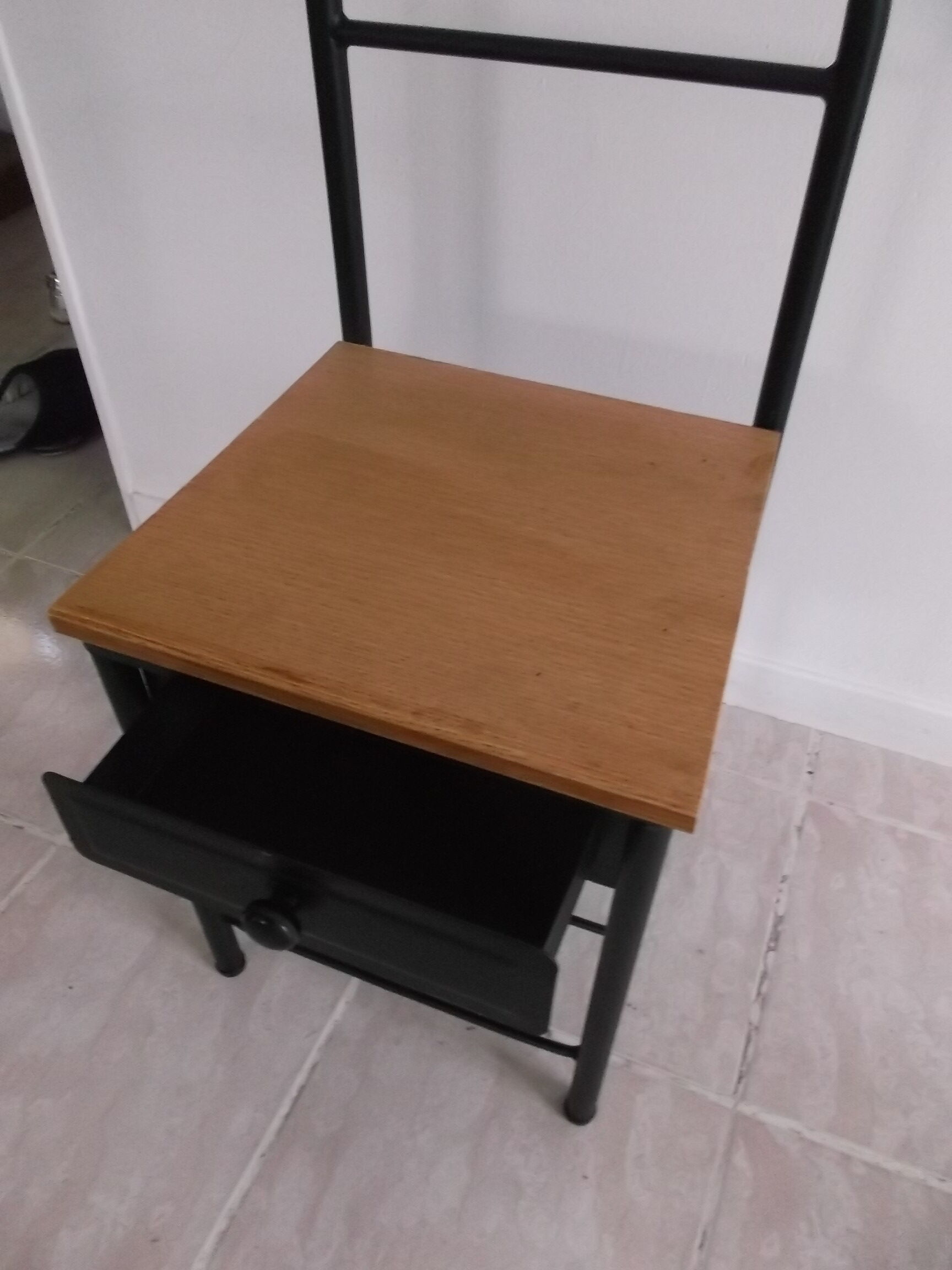 Bedside Chair industrial boarding