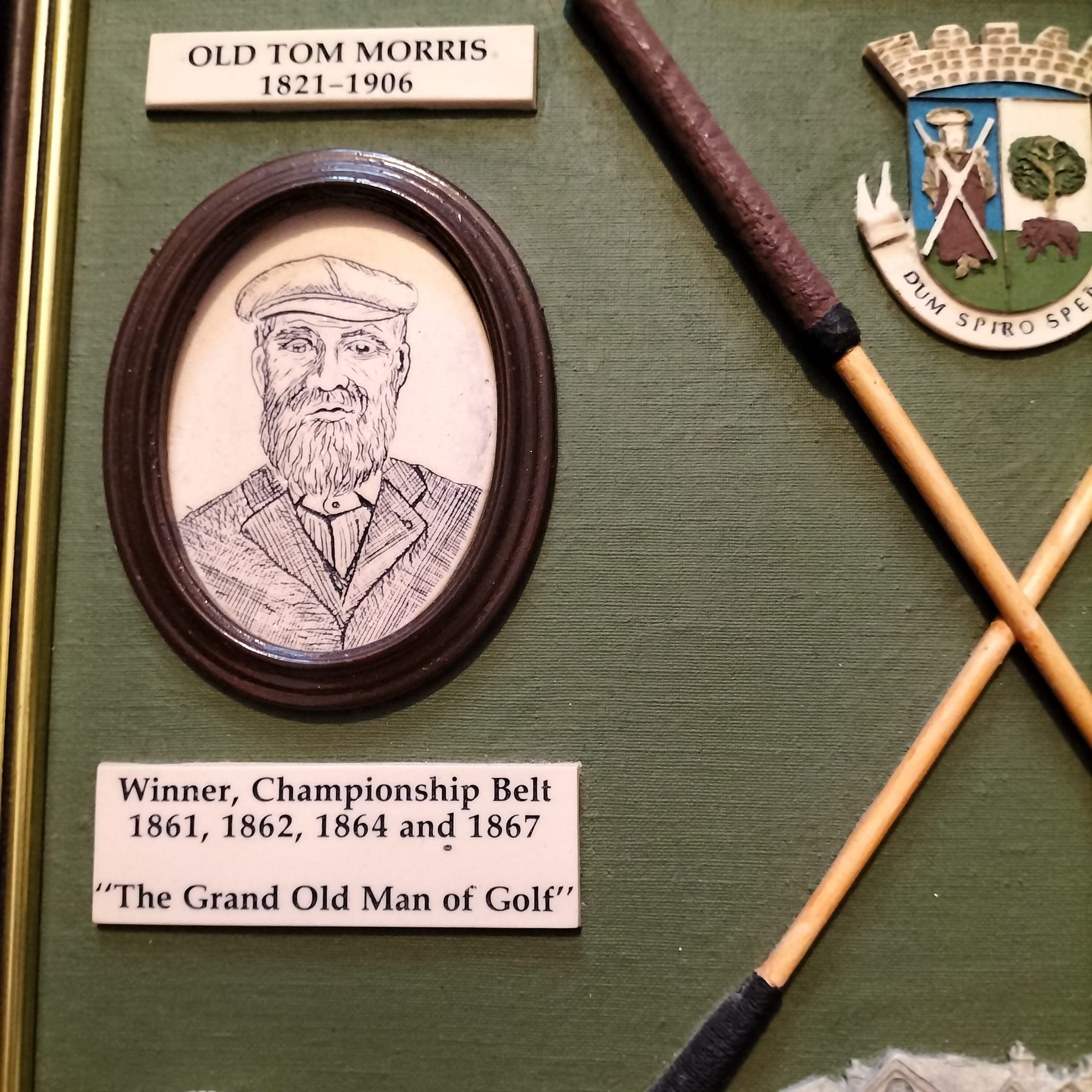 Cadre commémoratif Golf