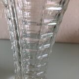Deux vases en verre taillé vintage années 60-70