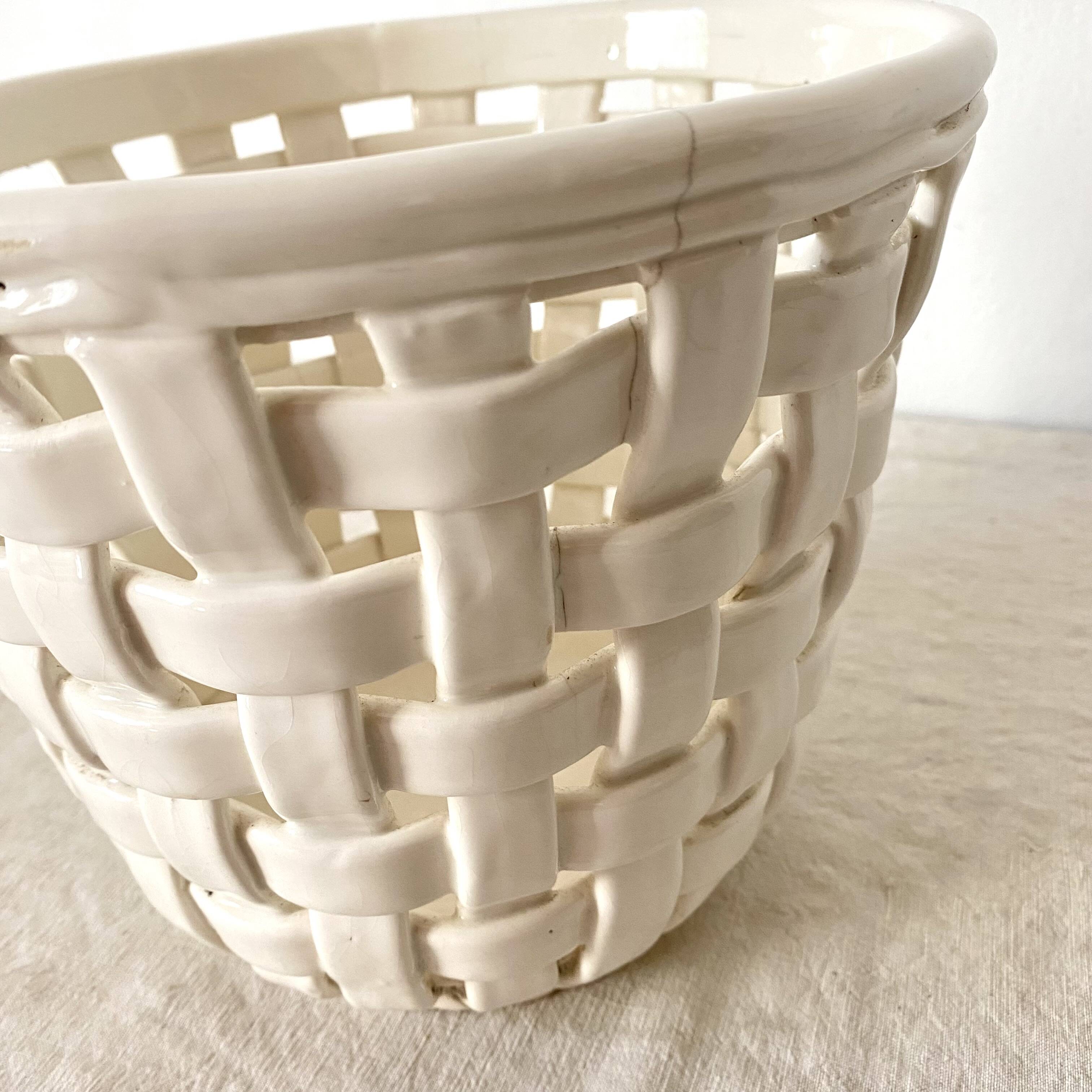Woven ceramic pot cover
