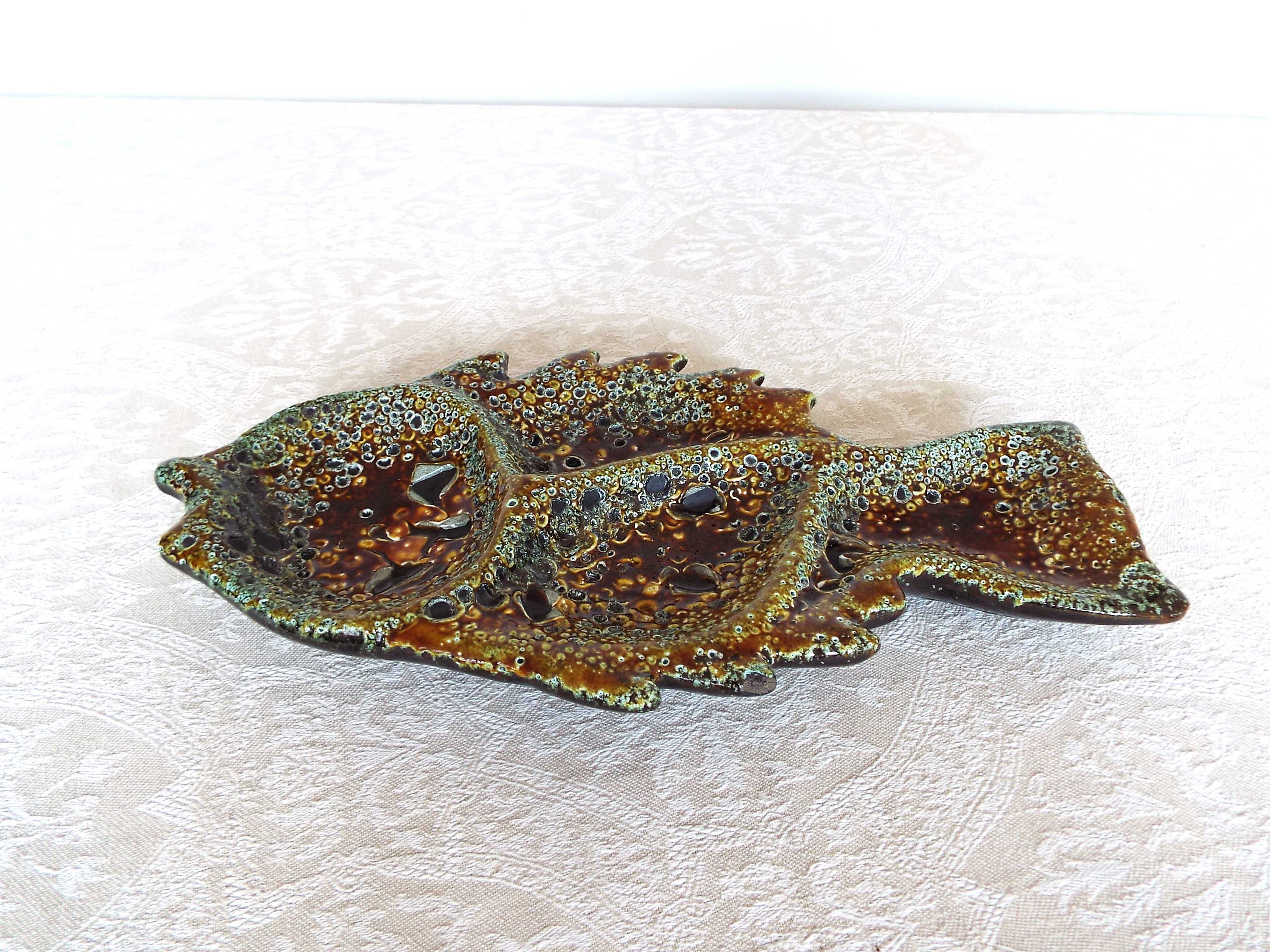 Aperitif dish with fish-shaped compartments