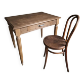Bureau d'écriture français vintage en chêne avec chaise bistrot en hêtre, vers 1930