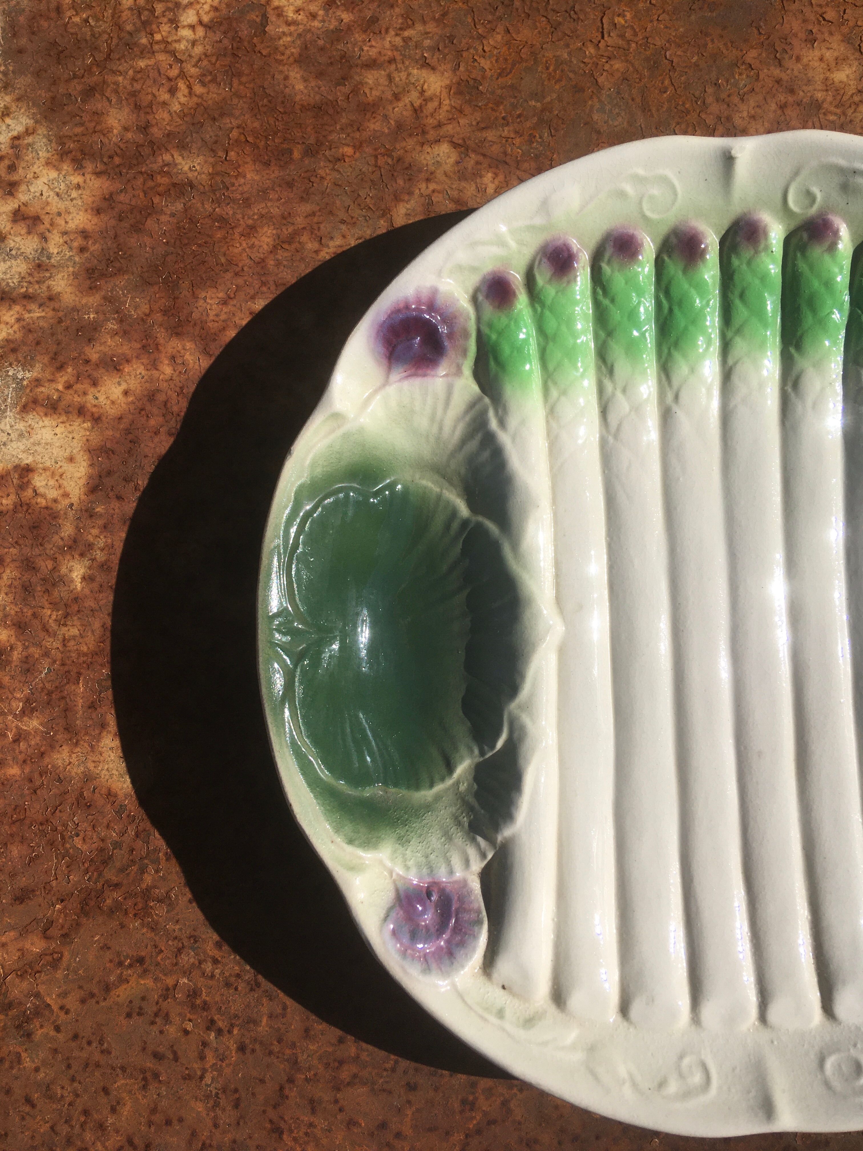 Asparagus plate in Sarreguemines dabbling.