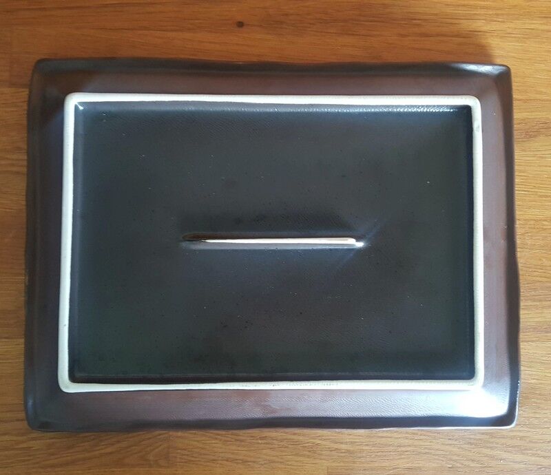 Japanese ceramic dish cracked effect