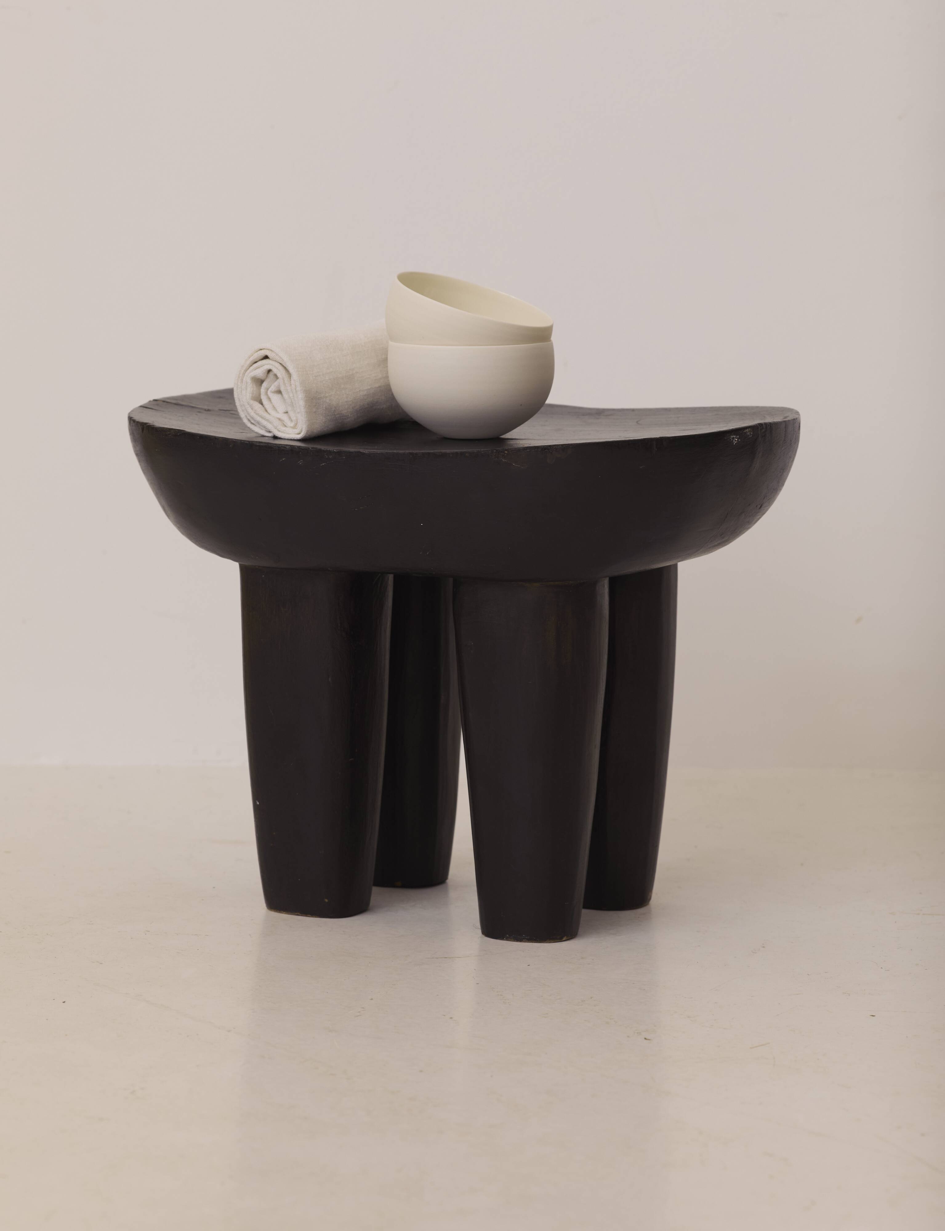 African monoxyle stool Senoufo black / vintage wenge