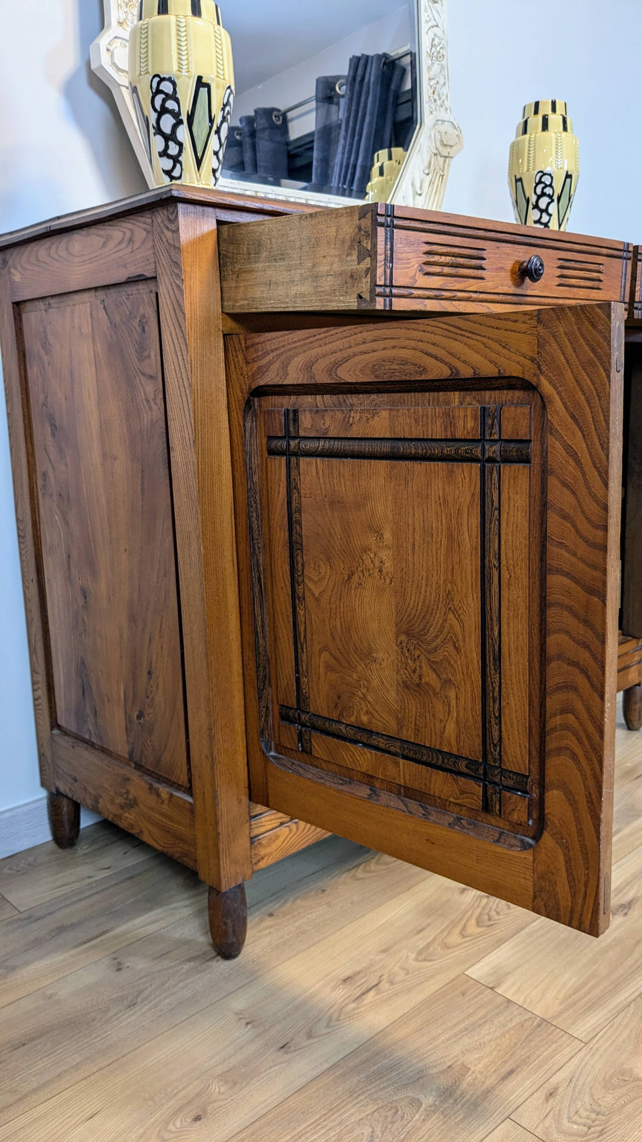 Early 20th century country sideboard in solid wood