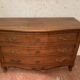 Commode a façade galbée de style Provençal XX siècle