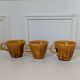 Lot de trois tasses