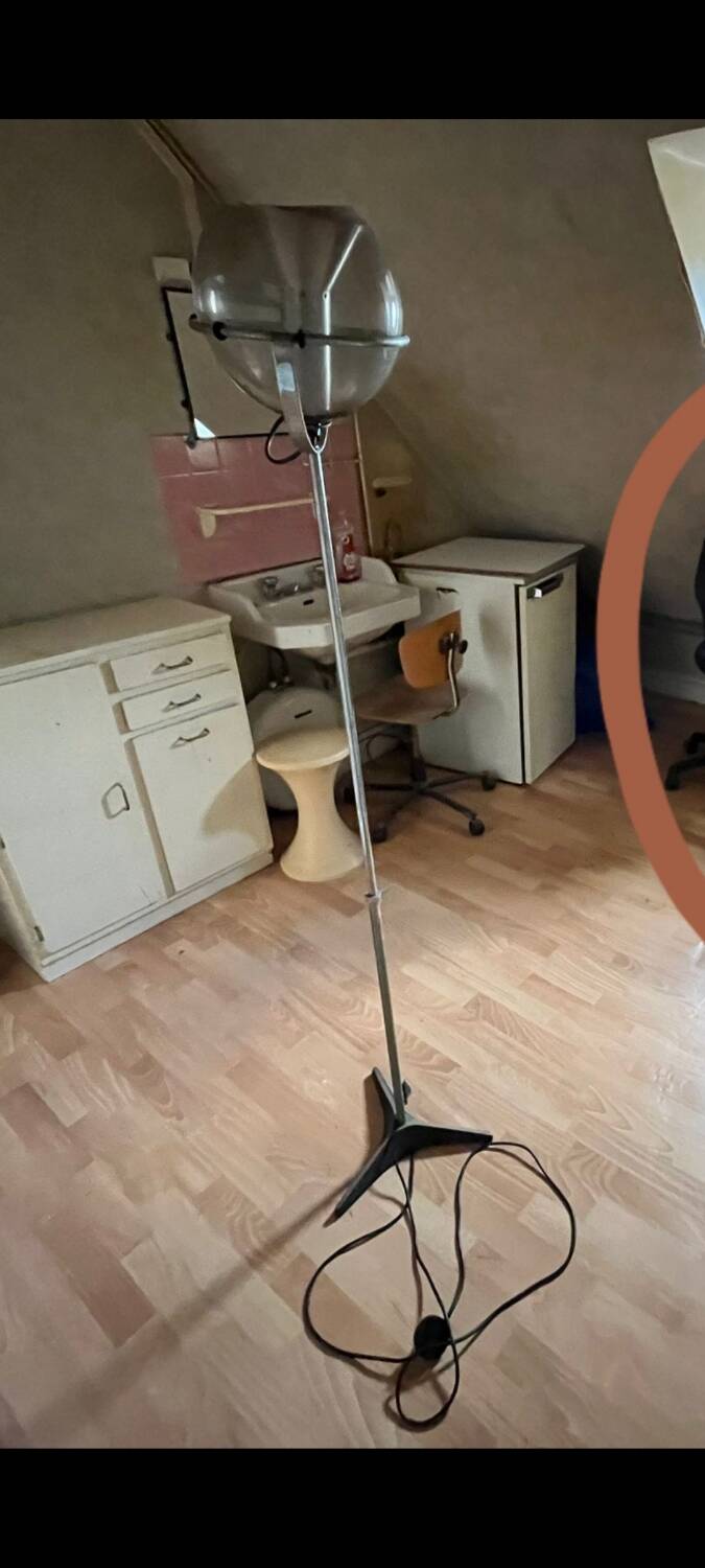 Vintage globe floor lamp by Frank Ligtelijn for Raak, Amsterdam 1960s