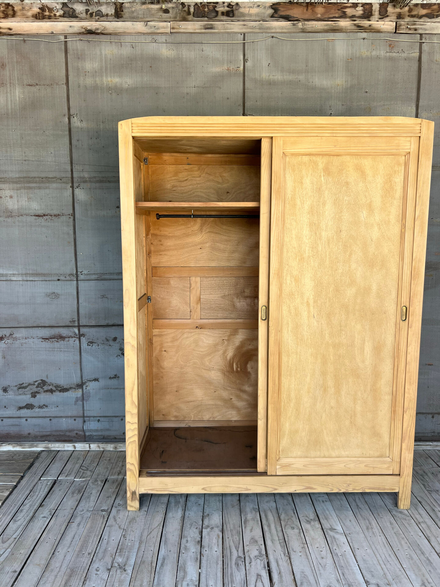 Raw wood wardrobe