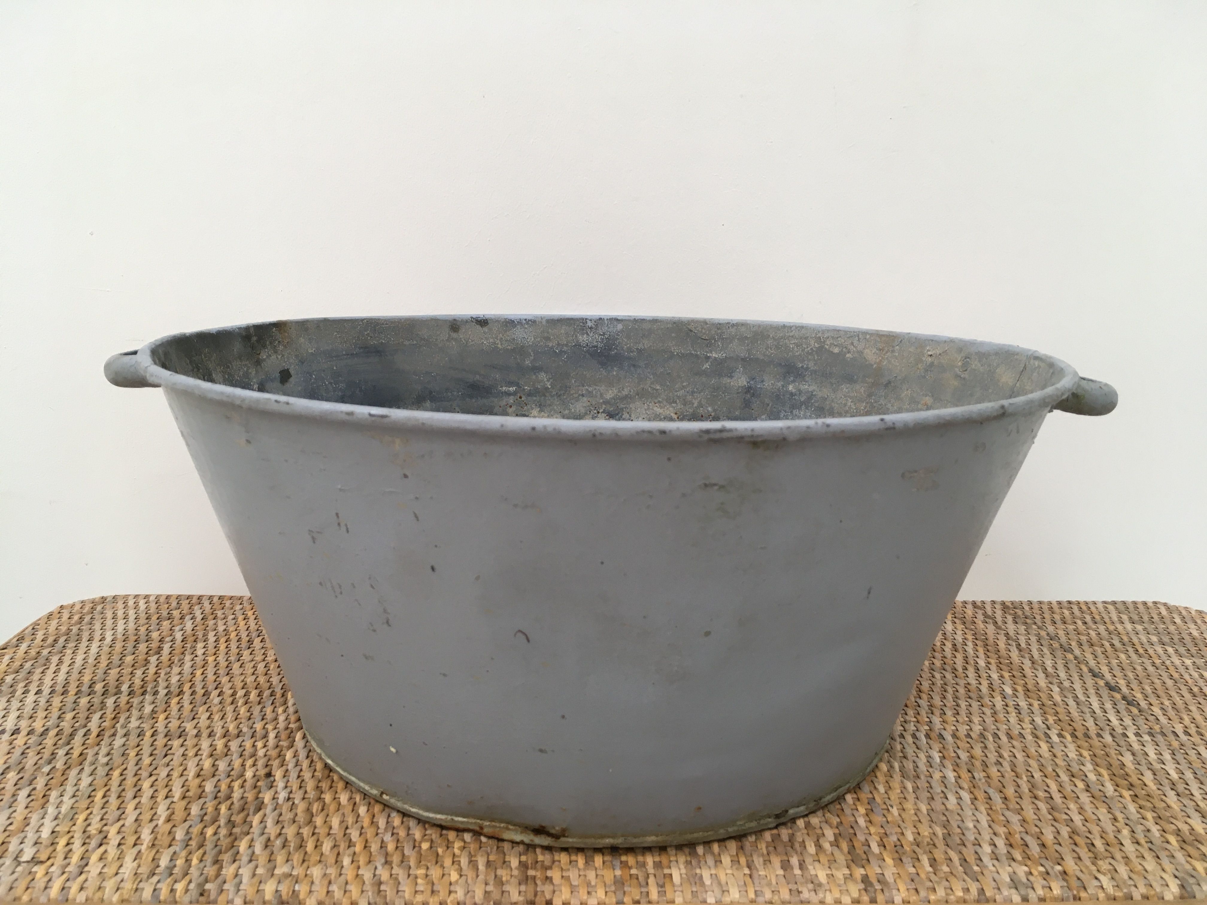 Ancienne bassine en zinc cache-pot 40 cm