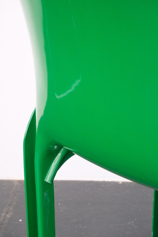 Chaise "Selene" verte par Vico Magistretti / Artemide
