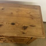 Commode en pin massif vintage