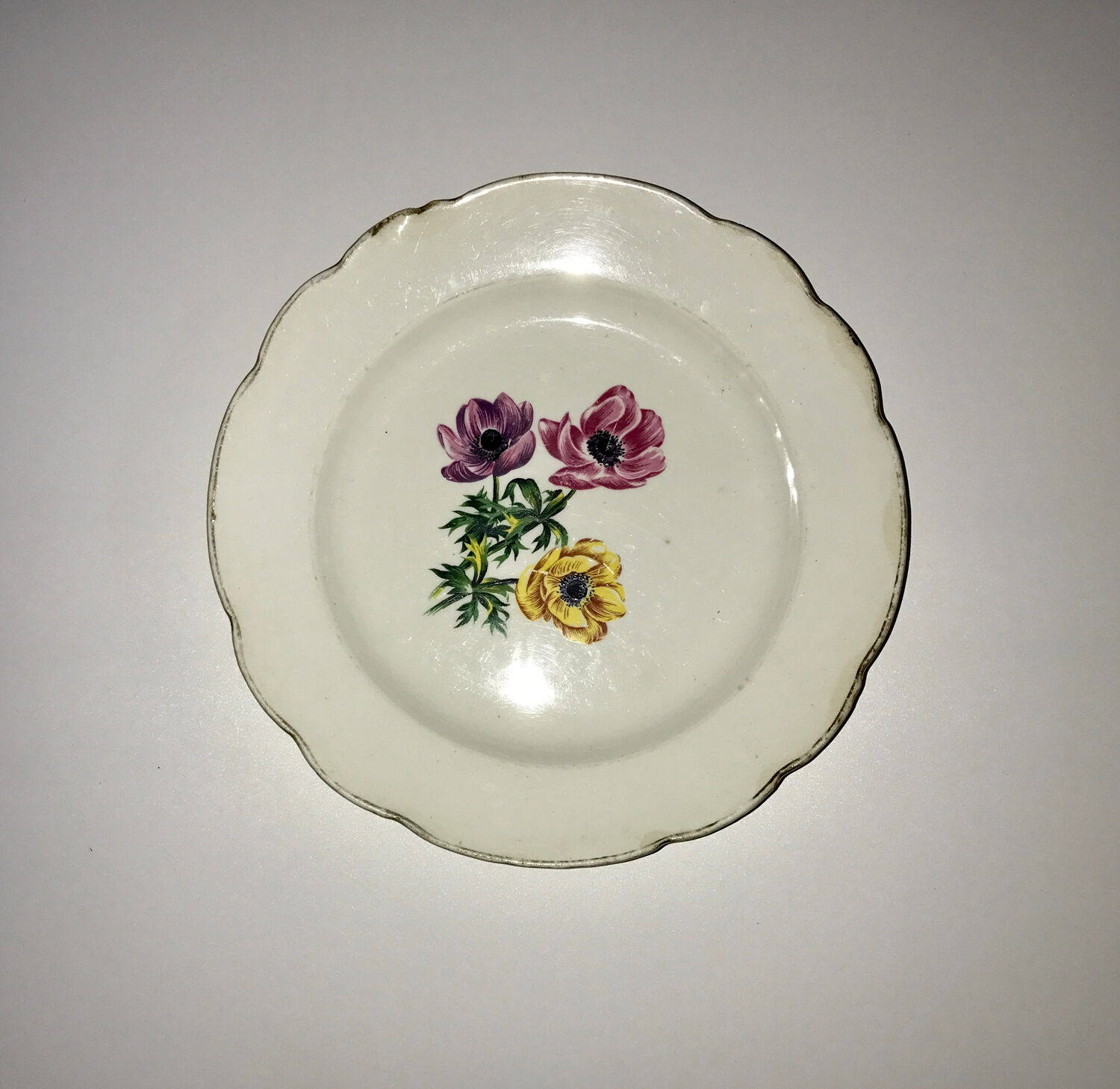 A plate of Gien Brittany from Vercor