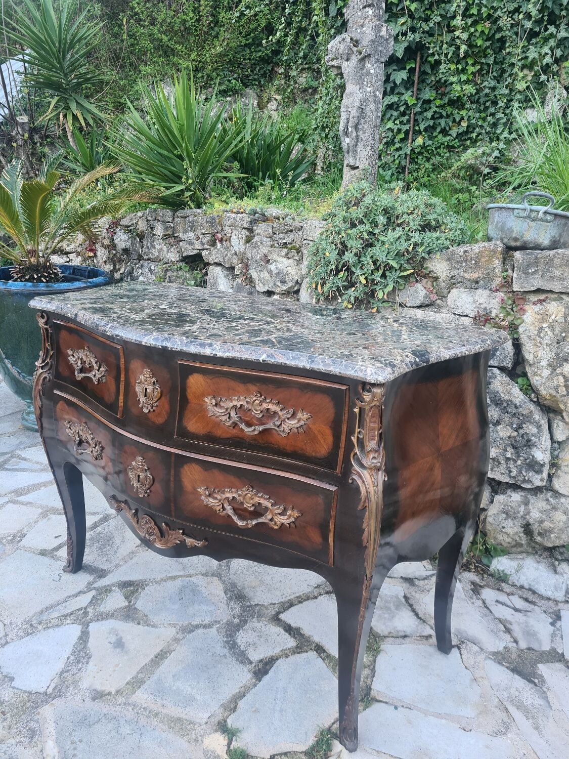 Commode Louis XV en Marqueterie
