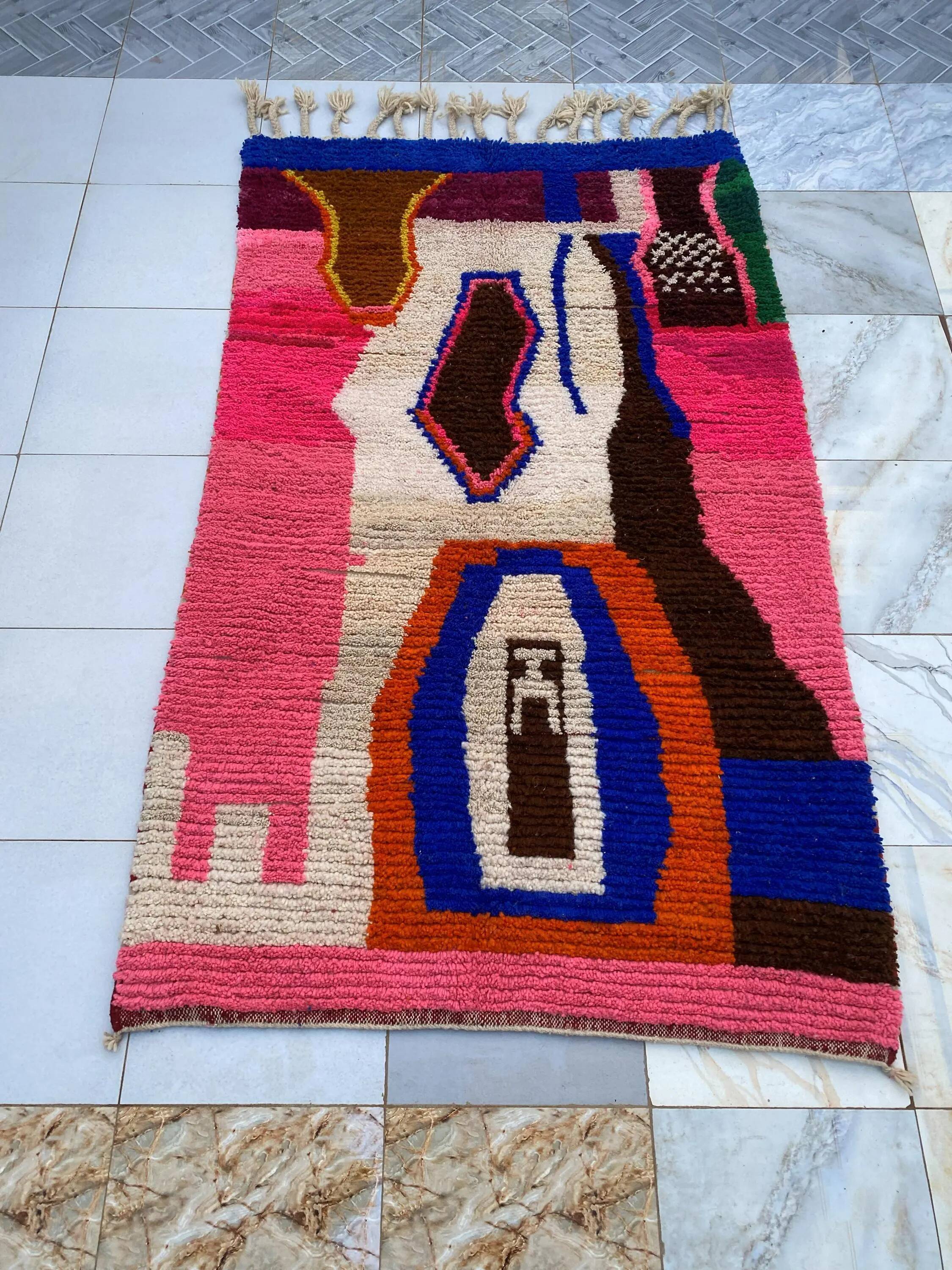 Handmade traditional carpet 250cm x 150cm Moroccan