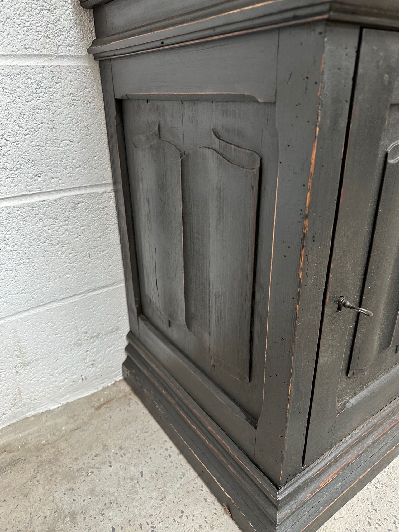 Early twentieth century oak bookcase