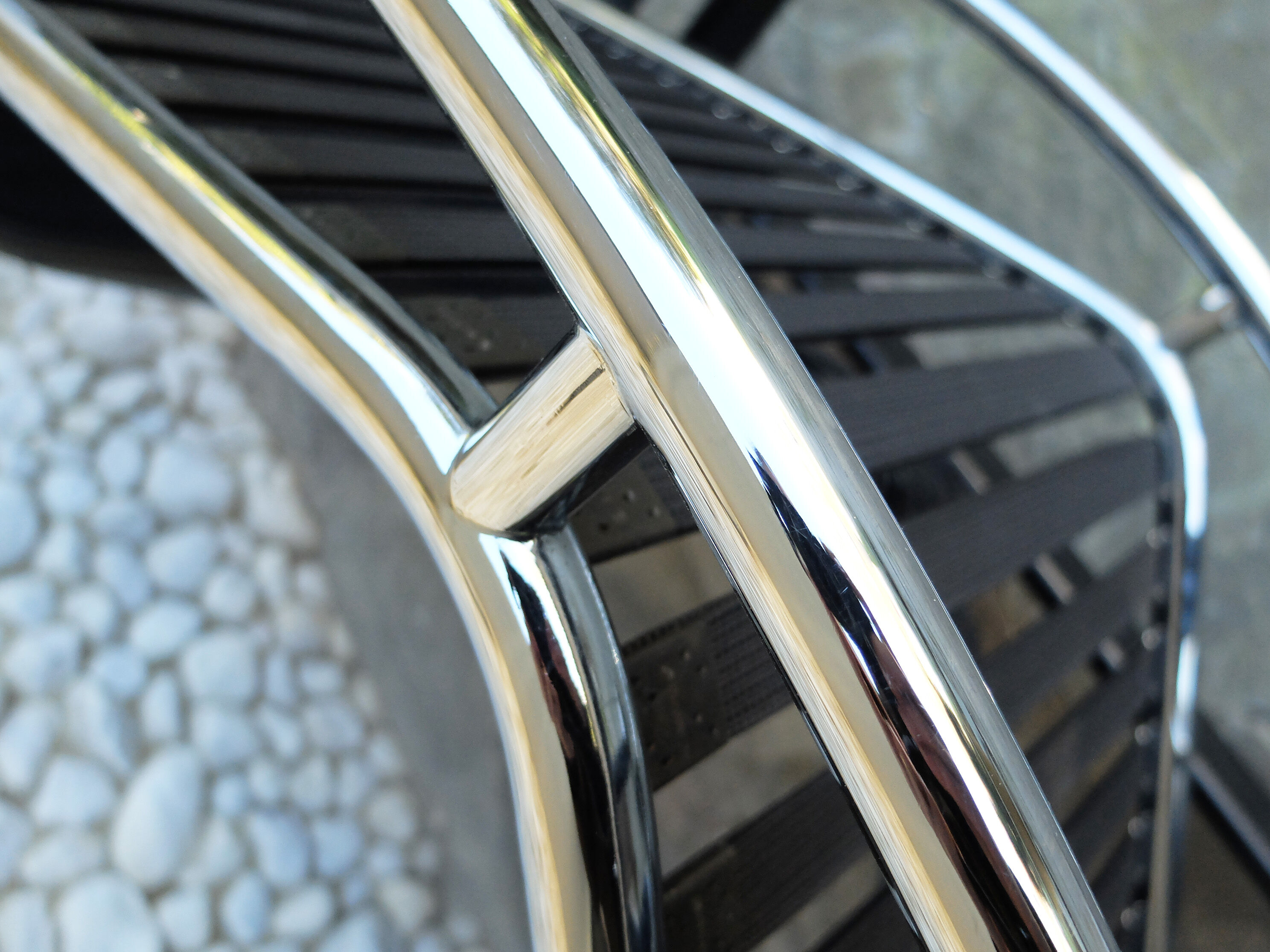 Chaise-longue LC4 par Le Corbusier Perriand Jeanneret pour Cassina